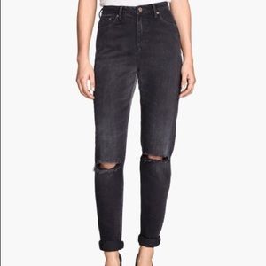 H&M RIPPED Ankle MOM JEANS